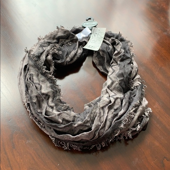 infinity scarf - NWT - Picture 1 of 2